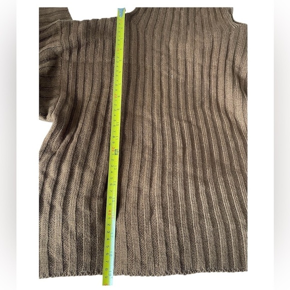 Relaxiva 2pcs Set: Solid Color Turtleneck Sweater And Skirt - Picture 7 of 10